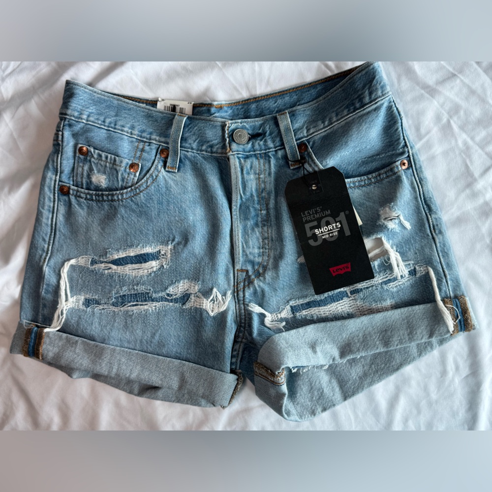 NWT Levi's Premium 501 Mid Rise Shorts Light Blue Distressed Denim Shorts